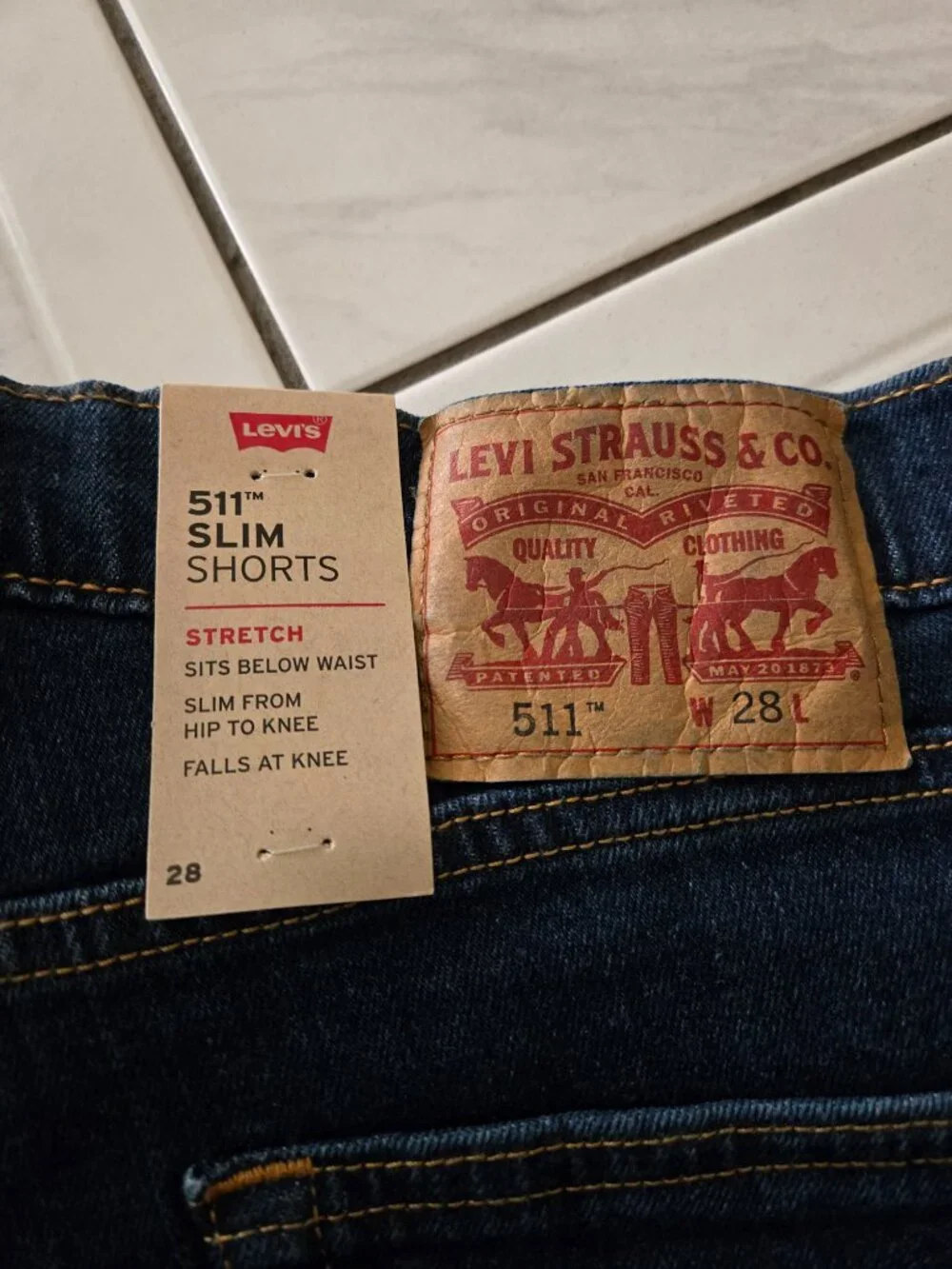 NWT Levi's 511 Slim Dark Wash Jean Shorts 28